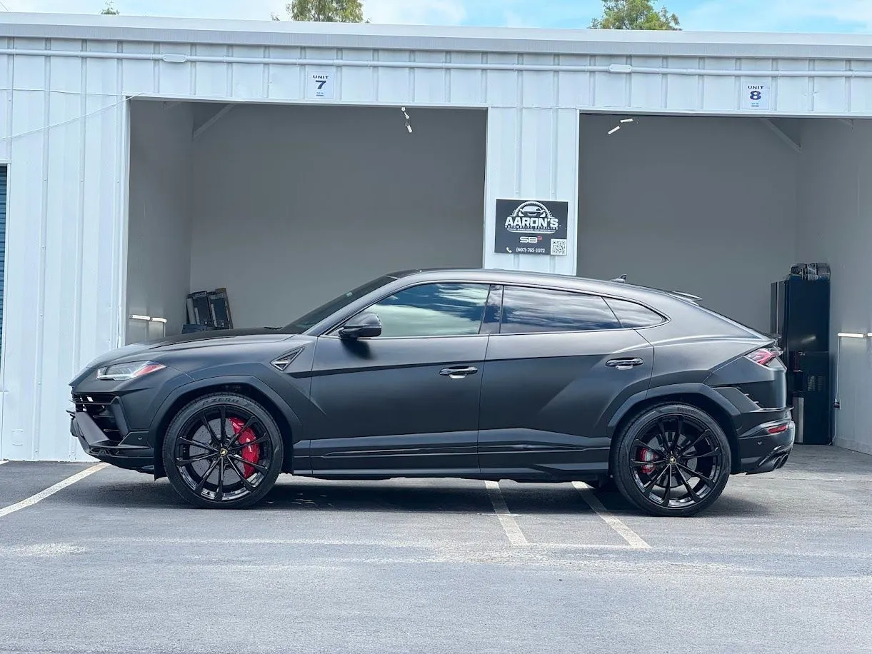2023 Lamborghini Urus S