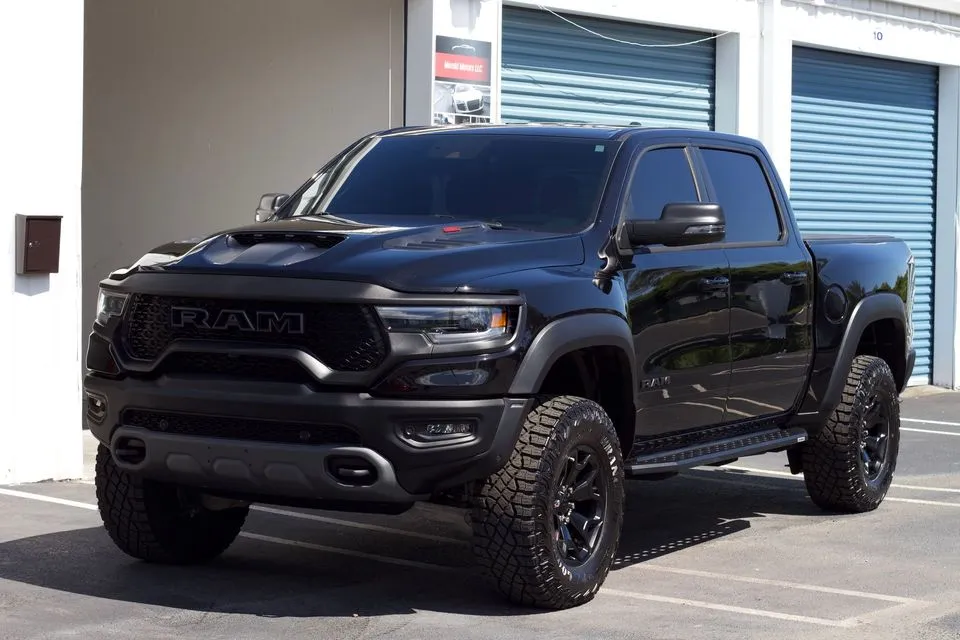 Exterior detailing in Seminole, FL