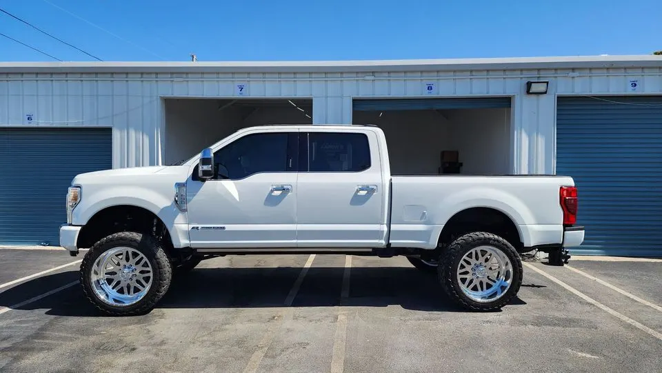 Professional automotive window tinting in St. Petersburg, FL